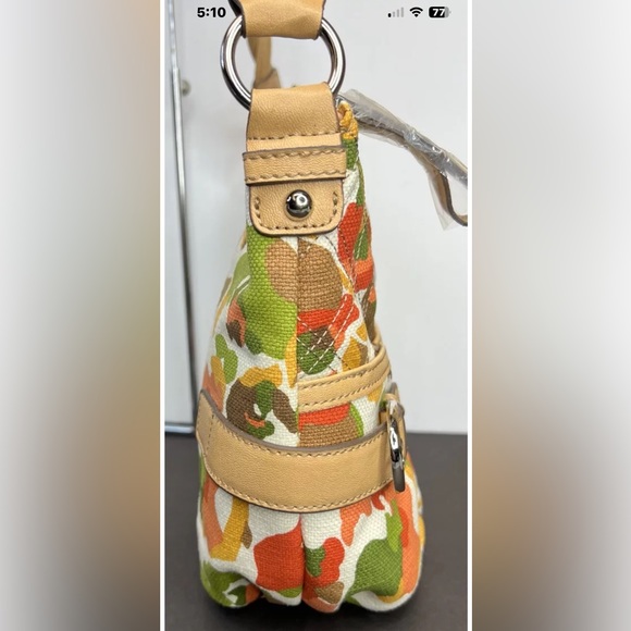 RELIC Tarin Womens Shoulder Bag Canvas Floral-Natural/Floral NWOT - Picture 5 of 10